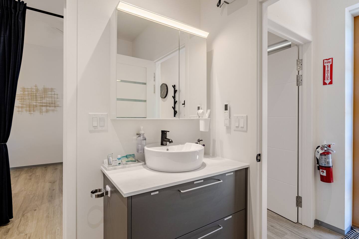 Barndo 3A · South one-bedroom at Cedar Pond Farms — one-bedroom barndominium suite lodging on the farm, with the Highland herd a short walk away.