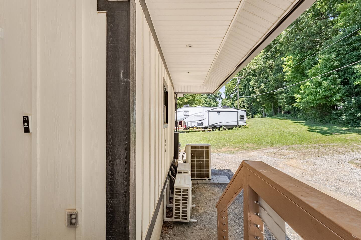 Barndo 3B at Cedar Pond Farms in Jefferson City — a three-bedroom barndominium on a working farm with Scottish Highland cattle.