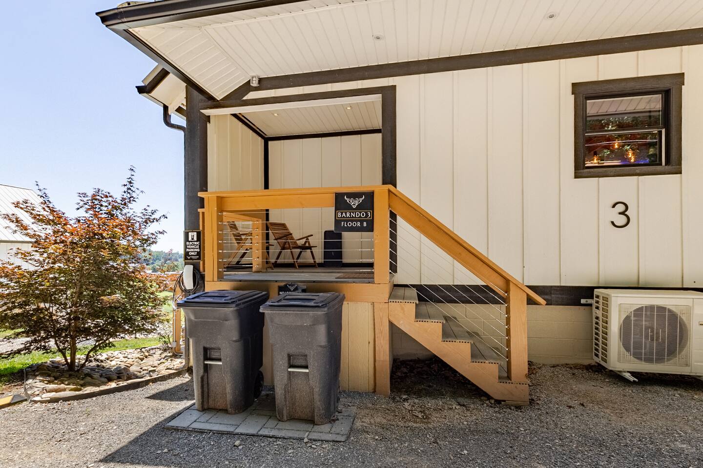 Barndo 3B at Cedar Pond Farms — three-bedroom barndominium lodging on the farm, with the Highland herd a short walk away.