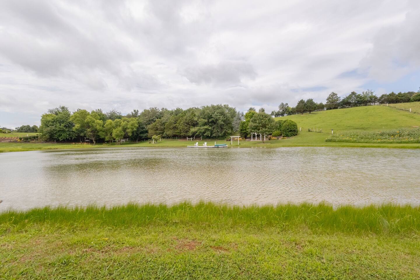 A look around FishHouse Tiny Home, one of the lakeside tiny home stays guests book for a farm weekend in the Tennessee foothills near the Smokies.