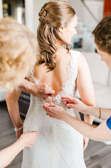 Navigating the Aisle of Style: A Comprehensive Review of Wedding Dress Trends